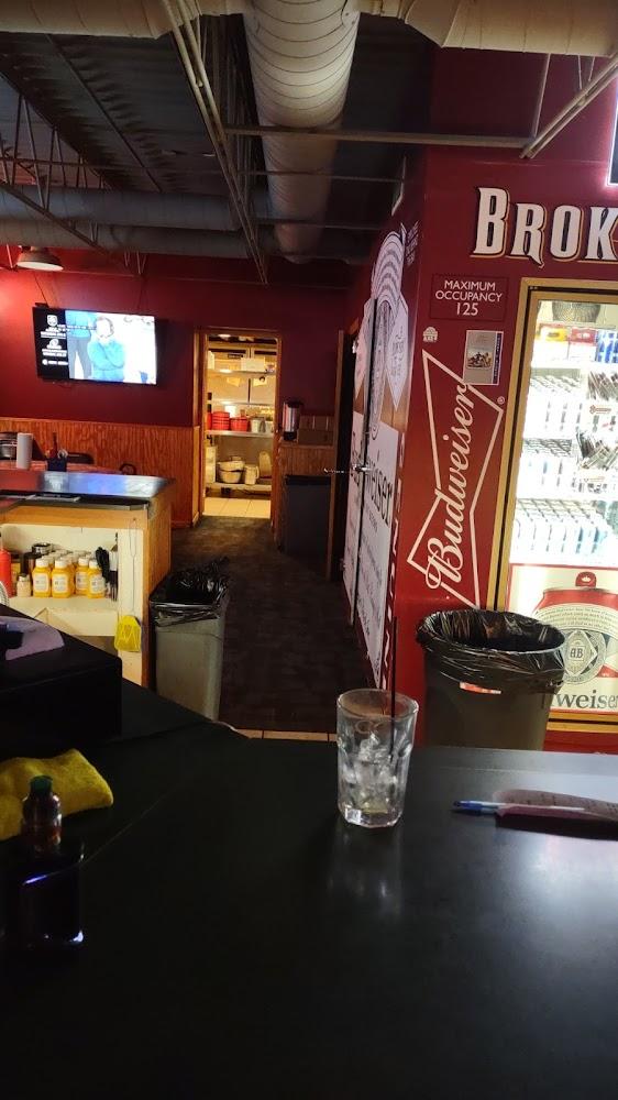 Broken Drum Bar & Grill