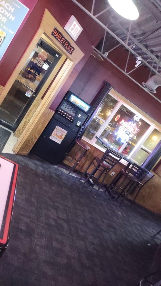 Broken Drum Bar & Grill